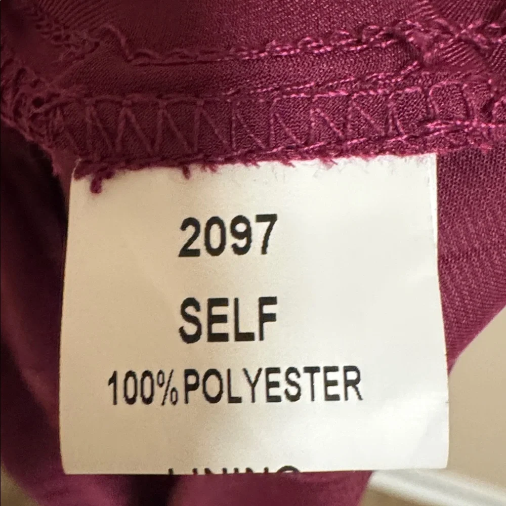 Minuet Plum satin pleated halter maxi dress size L 
( Maternity Optional ) - Picture 8 of 10